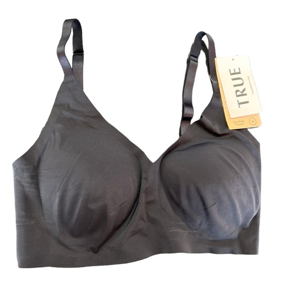 TRUE & CO. Black triangle convertible wirefree pullover soft bra size medium NWT - Picture 6 of 10